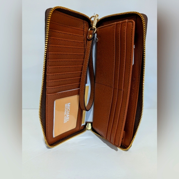 Michael Kors Jet Set Travel Large Double zip Wristlet